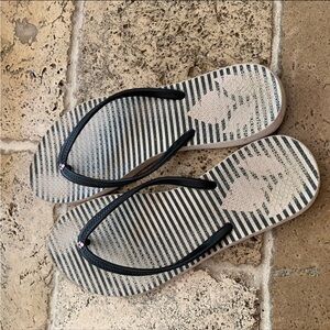 Reef Stripe Flip Flops 9 Women's Slim Narrow